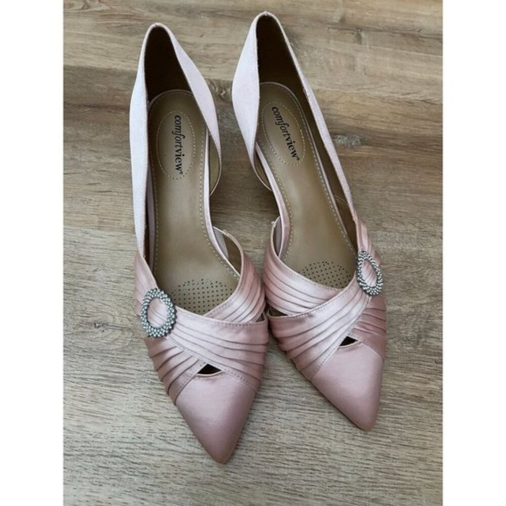 NWOT Comfortview Shoes